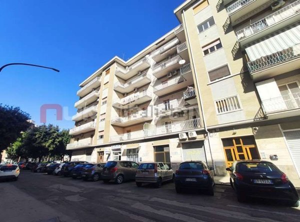 locale commerciale in affitto a Foggia in zona Immacolata / San Pio X