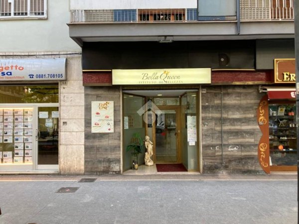 negozio in affitto a Foggia