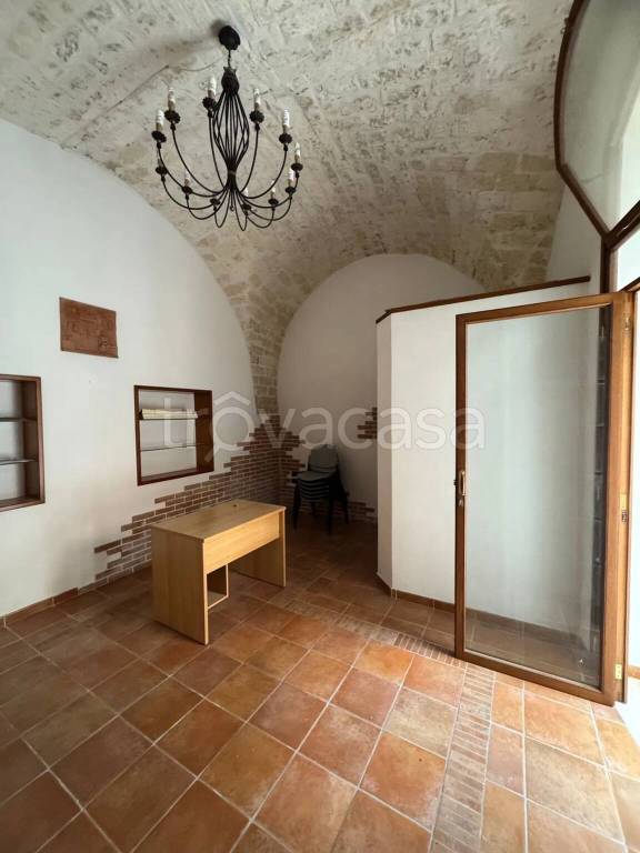 negozio in affitto a Foggia