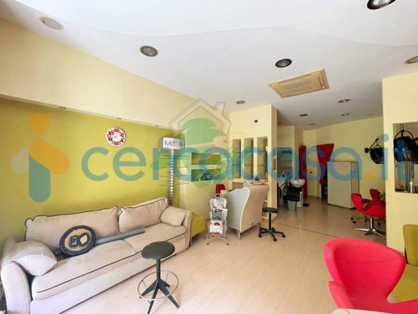 locale commerciale in affitto a Foggia
