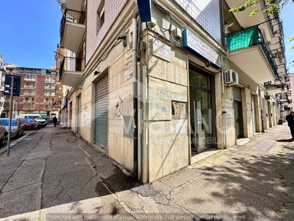 negozio in affitto a Foggia