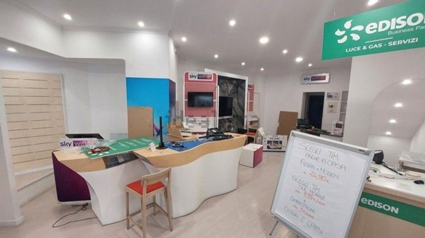locale commerciale in affitto a Foggia