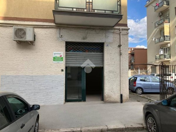 negozio in affitto a Foggia in zona Immacolata / San Pio X
