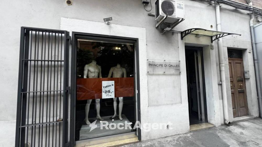 negozio in affitto a Foggia in zona Rione Diaz