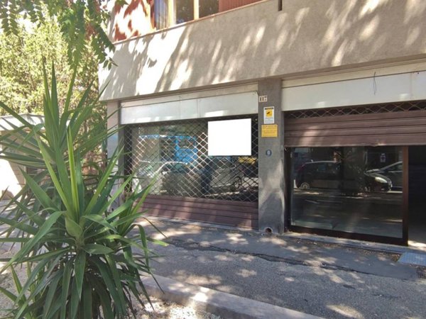 negozio in affitto a Foggia in zona Fiera