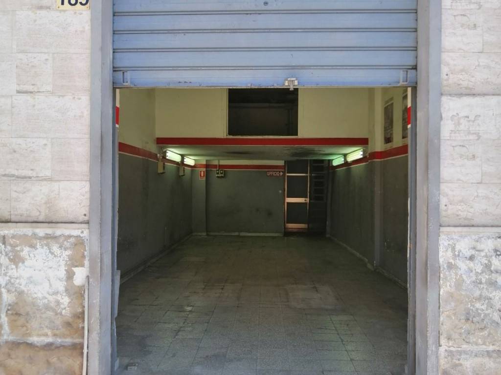 negozio in affitto a Foggia