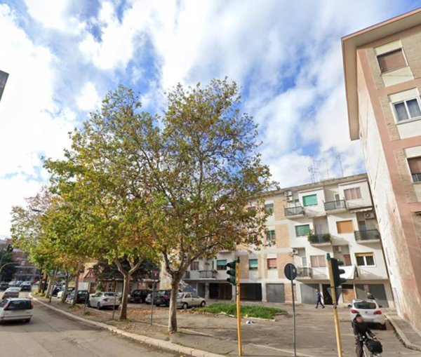 negozio in affitto a Foggia in zona Immacolata / San Pio X