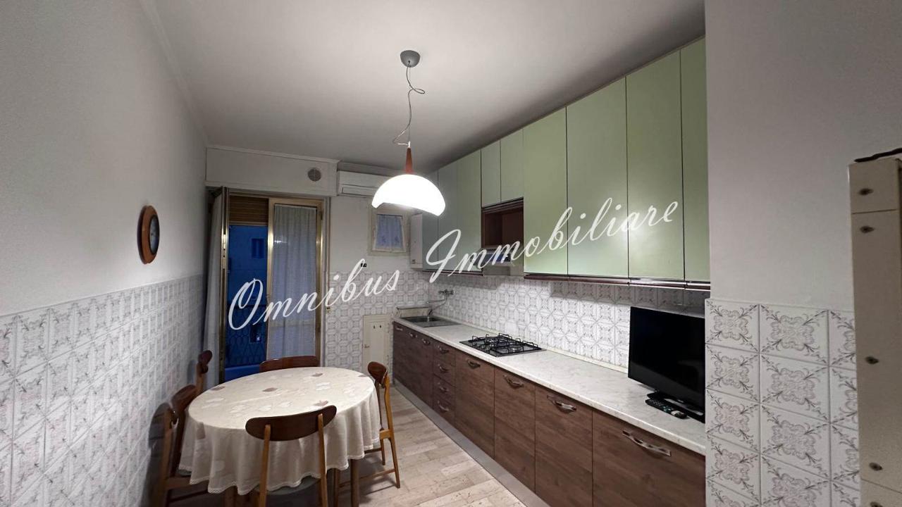 negozio in affitto a Foggia in zona Stadio