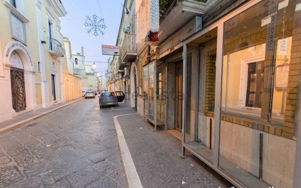 ufficio in affitto a Foggia in zona Centro Città