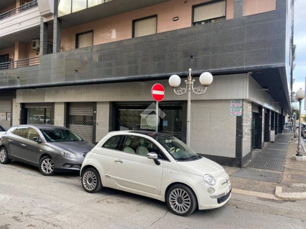 negozio in affitto a Foggia in zona Centro Città