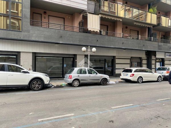 negozio in affitto a Foggia in zona Centro Città