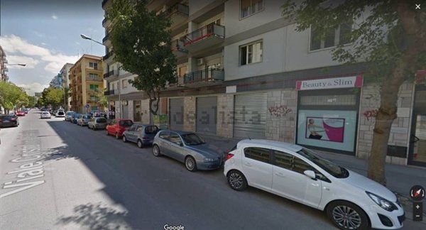 locale commerciale in affitto a Foggia