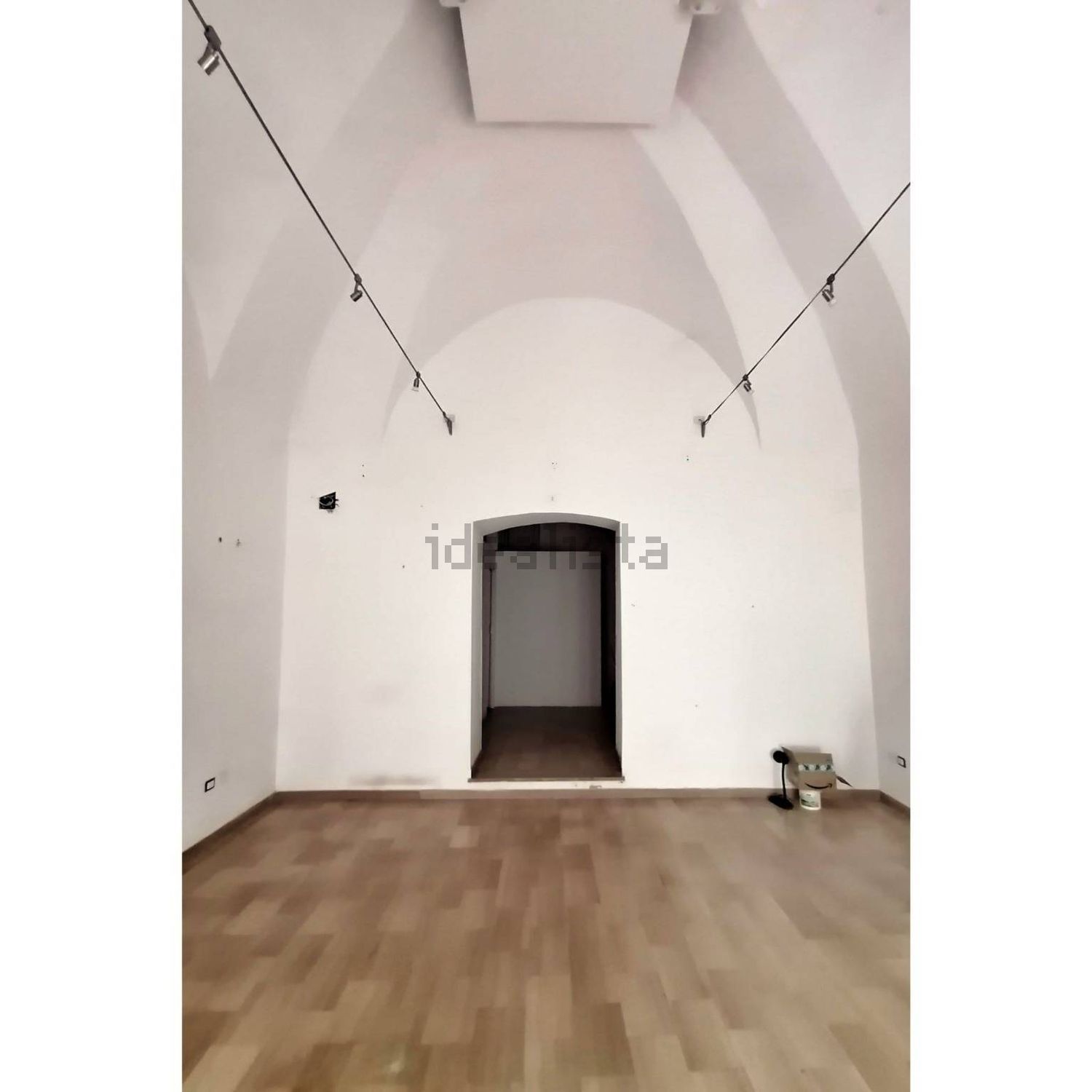 locale commerciale in affitto a Foggia in zona Centro Città