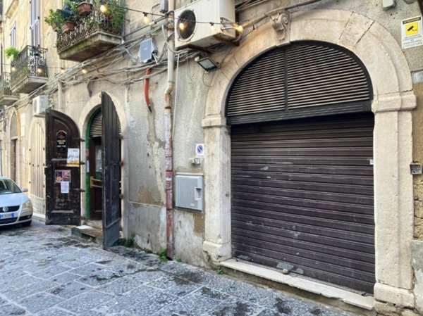 negozio in affitto a Foggia in zona Centro Città