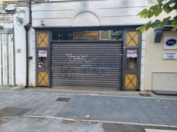 negozio in affitto a Foggia in zona Immacolata / San Pio X