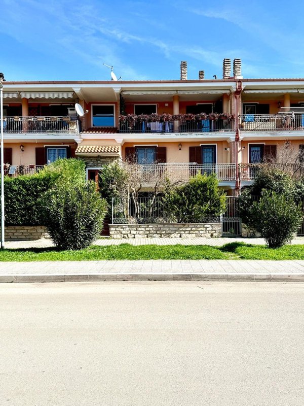 casa indipendente in affitto a Foggia in zona Macchia Gialla