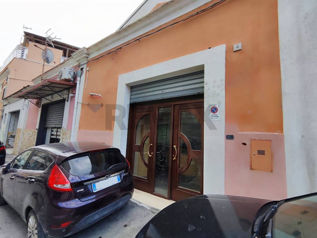 negozio in affitto a Foggia in zona Centro Città