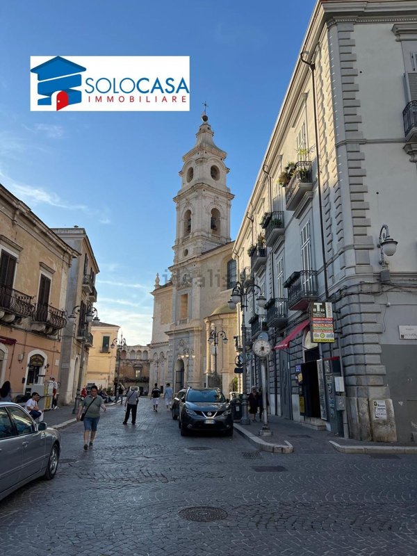 locale commerciale in affitto a Foggia in zona Centro Città