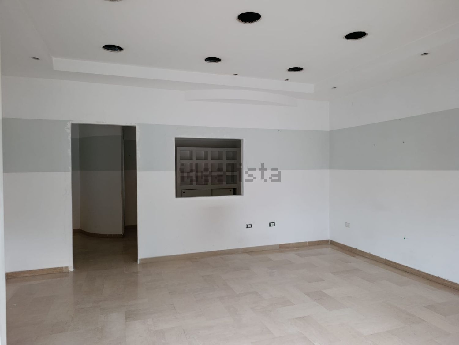 locale commerciale in affitto a Foggia