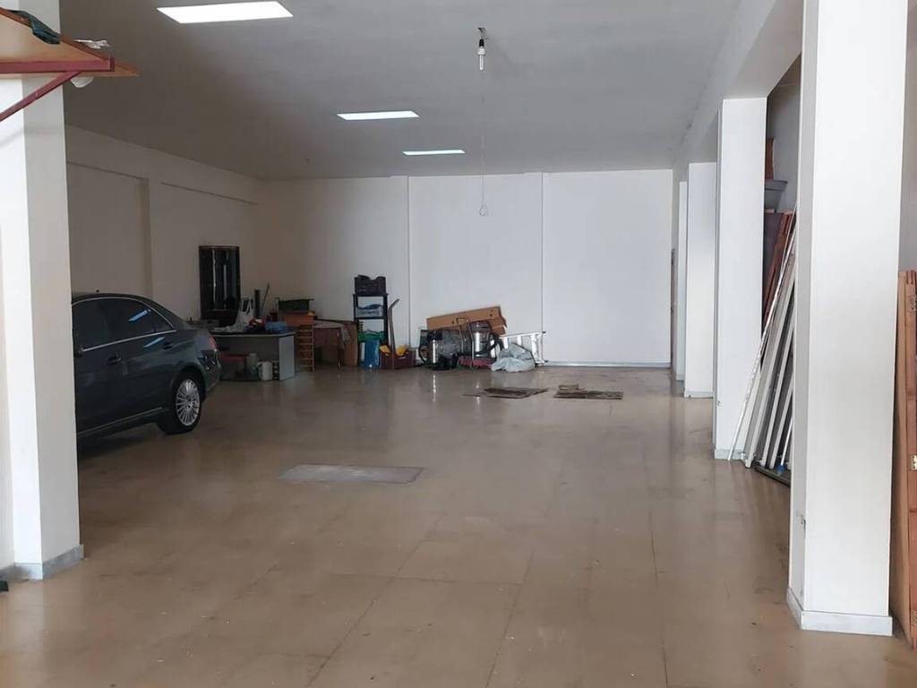 negozio in affitto a Foggia in zona Rione Diaz