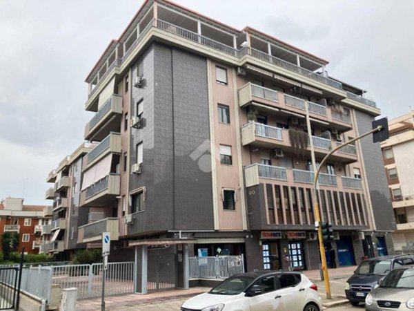 negozio in affitto a Foggia
