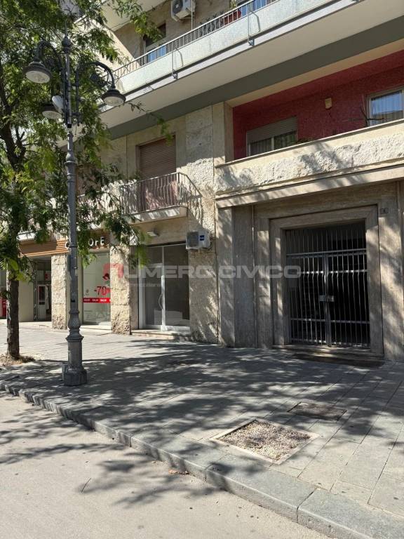 negozio in affitto a Foggia in zona Centro Città