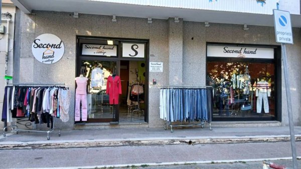 negozio in affitto a Foggia