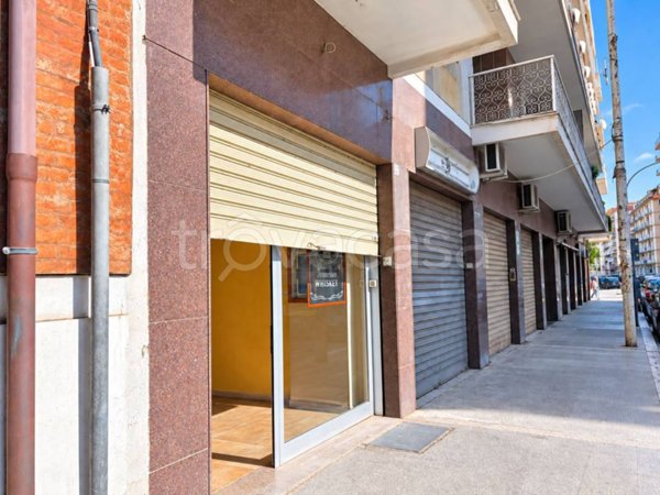 locale commerciale in affitto a Foggia