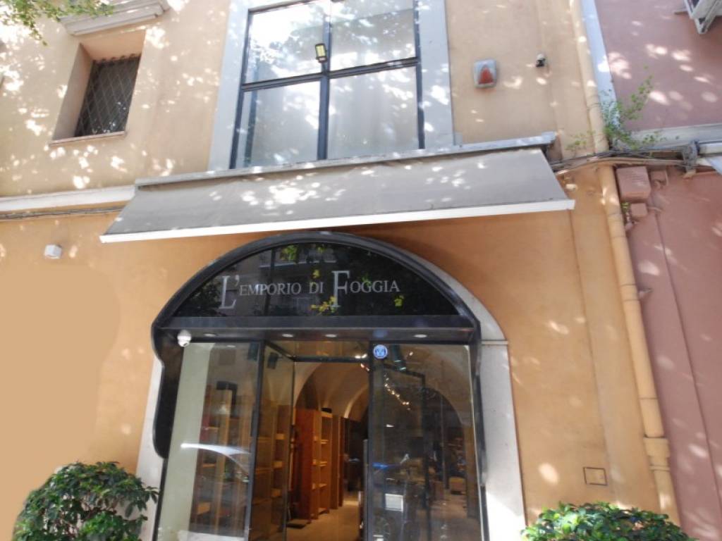 locale commerciale in affitto a Foggia in zona Centro Città