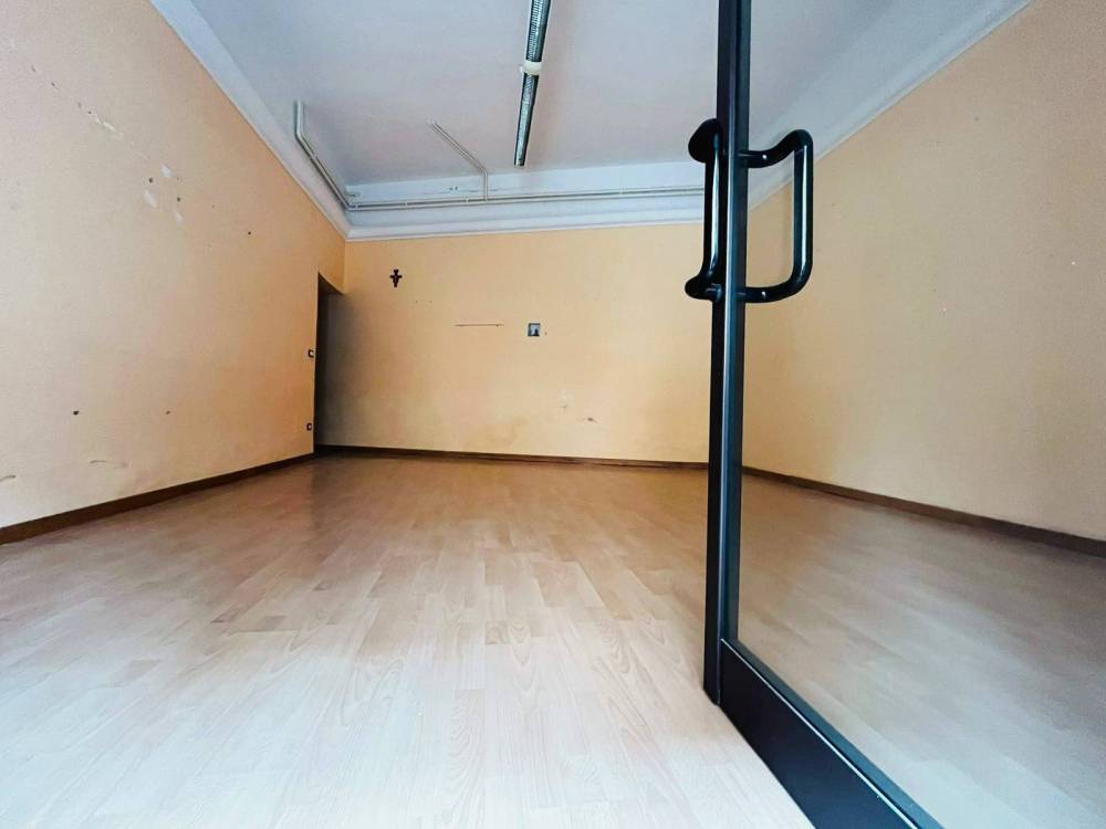 locale commerciale in affitto a Lucera