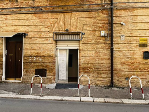ufficio in affitto a Lucera