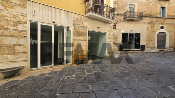 locale commerciale in affitto a Lucera