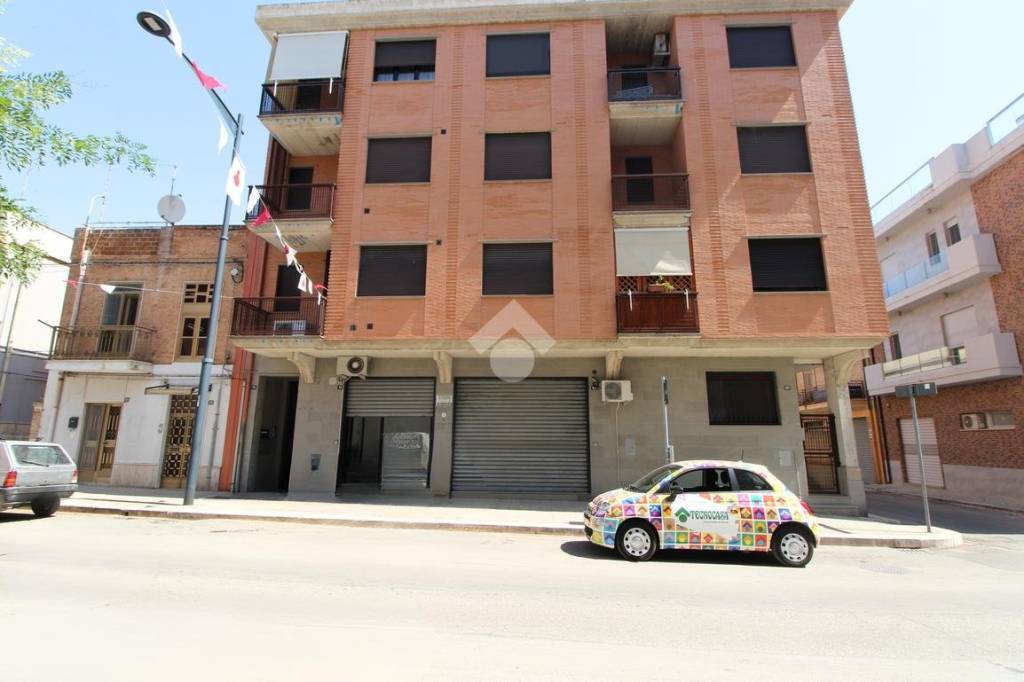 negozio in affitto a Lucera