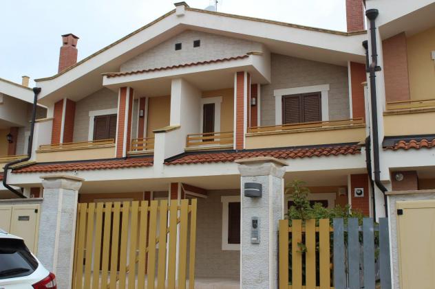 casa indipendente in affitto a Manfredonia in zona San Salvatore