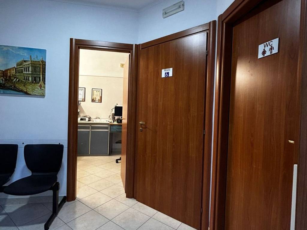 ufficio in affitto a Manfredonia