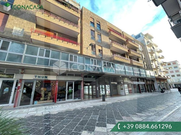 ufficio in affitto a Manfredonia in zona Centro Storico