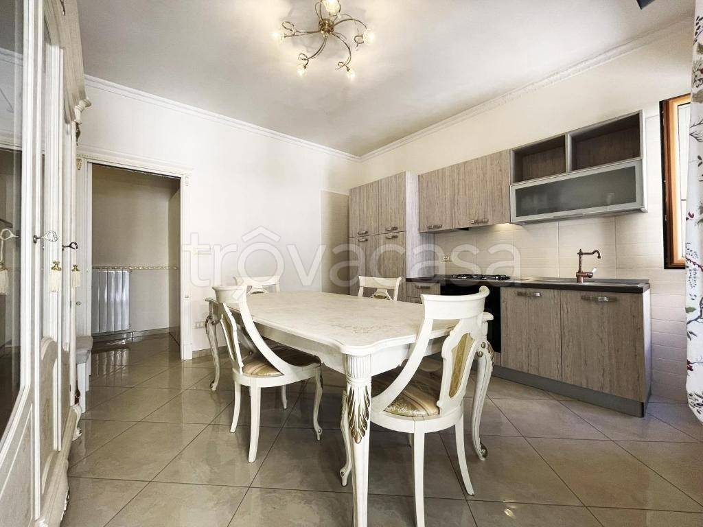 appartamento in affitto a Manfredonia in zona Centro Storico