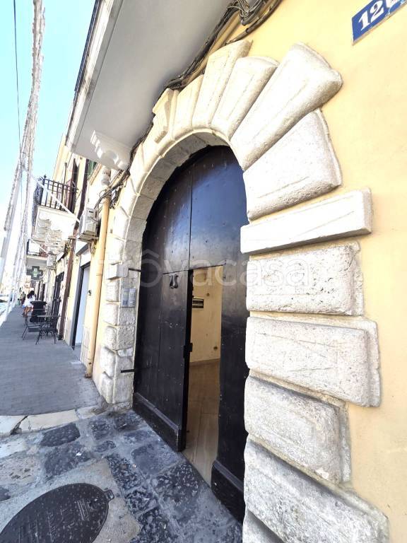 ufficio in affitto a Manfredonia in zona Centro Storico