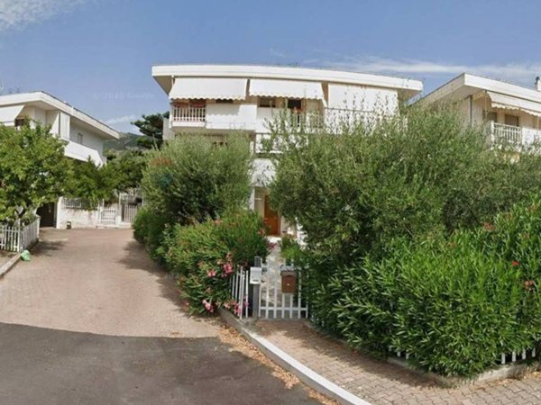 appartamento in affitto a Mattinata