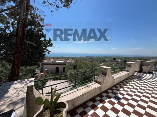 casa indipendente in affitto a Monte Sant'Angelo