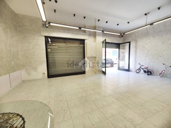 locale commerciale in affitto a San Severo