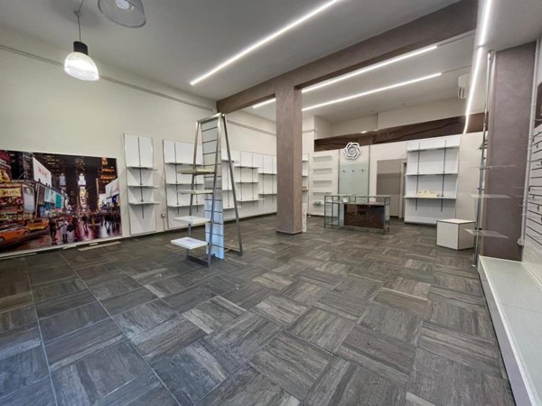negozio in affitto a San Severo
