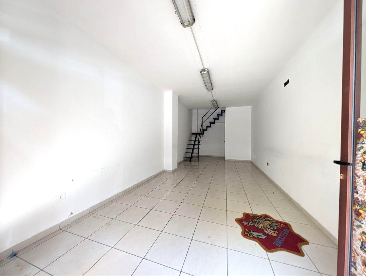 locale commerciale in affitto a San Severo