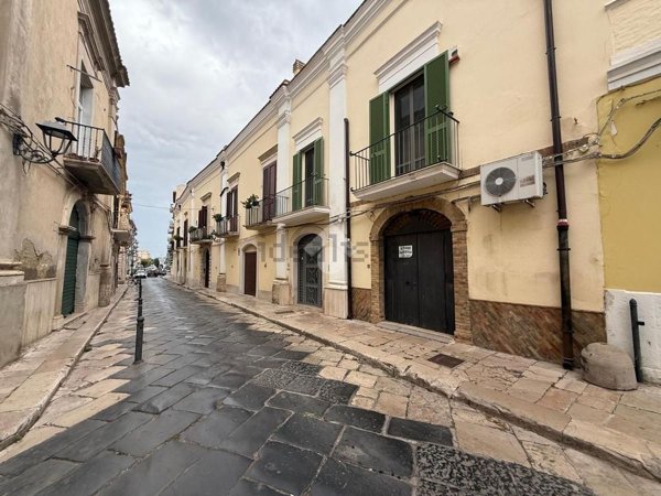 locale commerciale in affitto a San Severo