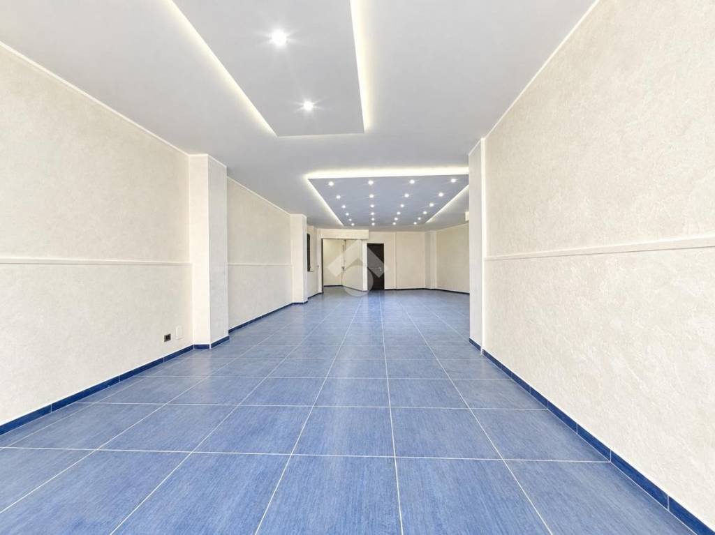 locale commerciale in affitto a San Severo