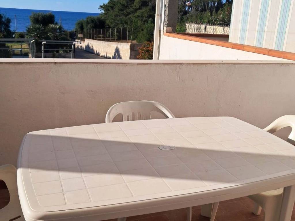 appartamento in affitto a Vico del Gargano in zona San Menaio