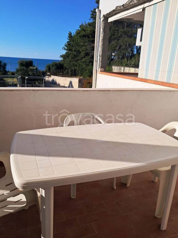 appartamento in affitto a Vico del Gargano in zona San Menaio