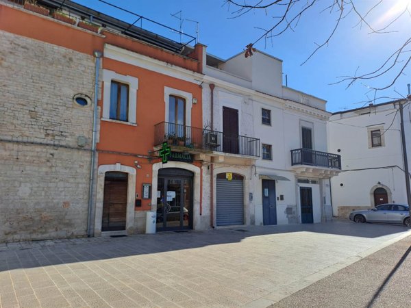 negozio in affitto ad Acquaviva delle Fonti
