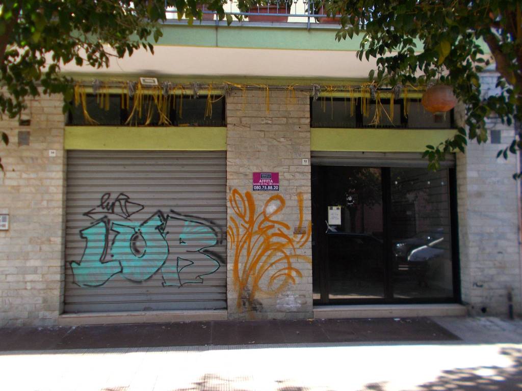 negozio in affitto ad Acquaviva delle Fonti