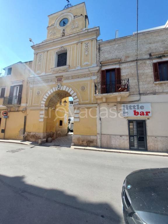 casa indipendente in affitto ad Adelfia